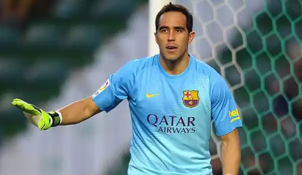 Claudio Bravo Arrives Manchester  City for Medical
